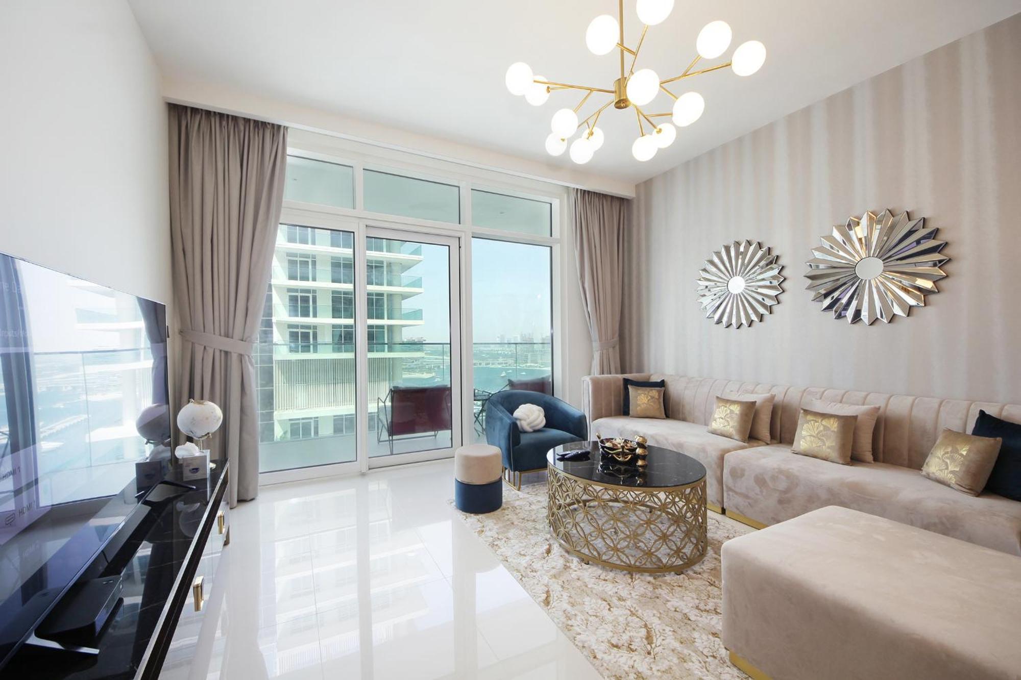 Apartment Incredible Sea View 2bhk - Private Access - Emaar Beachfront Dubai