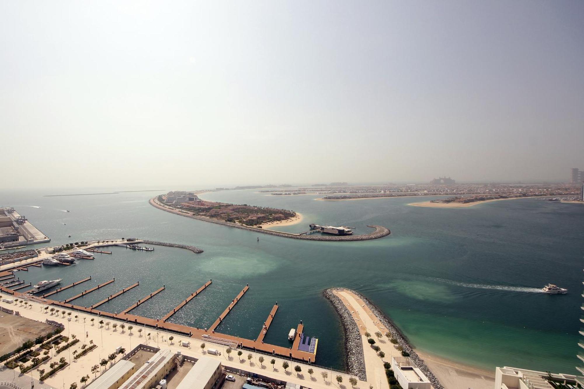 Incredible Sea View 2bhk - Private Access - Emaar Beachfront